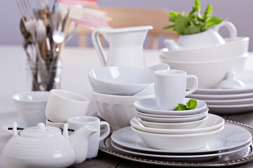 Essential Tips for Properly Caring for Your Dinnerware Collection
