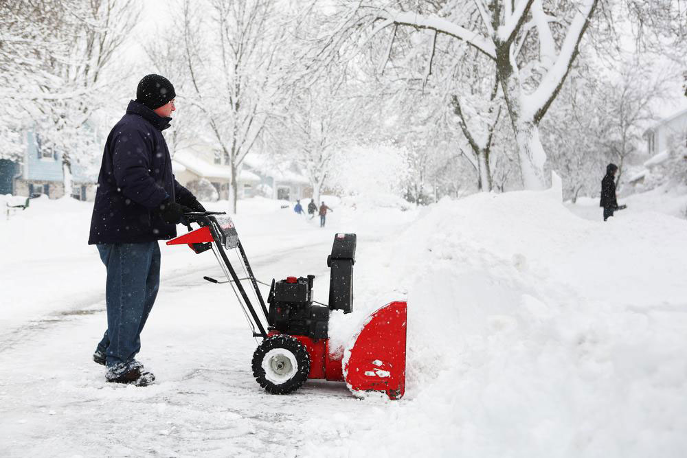 Top 8 Features to Look for in Electric Snow Blowers