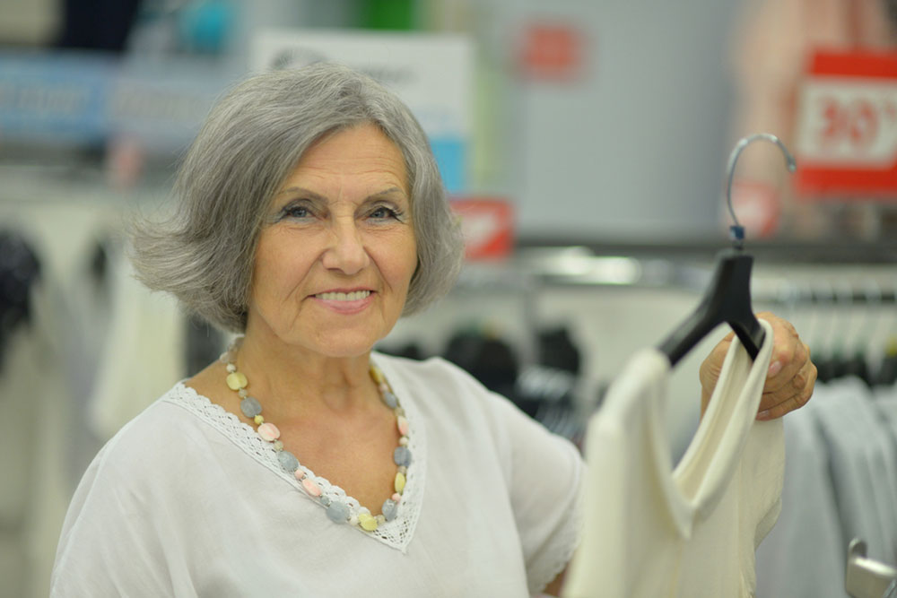 Stylish Casual Outfits for Women Over 60: A Complete Guide