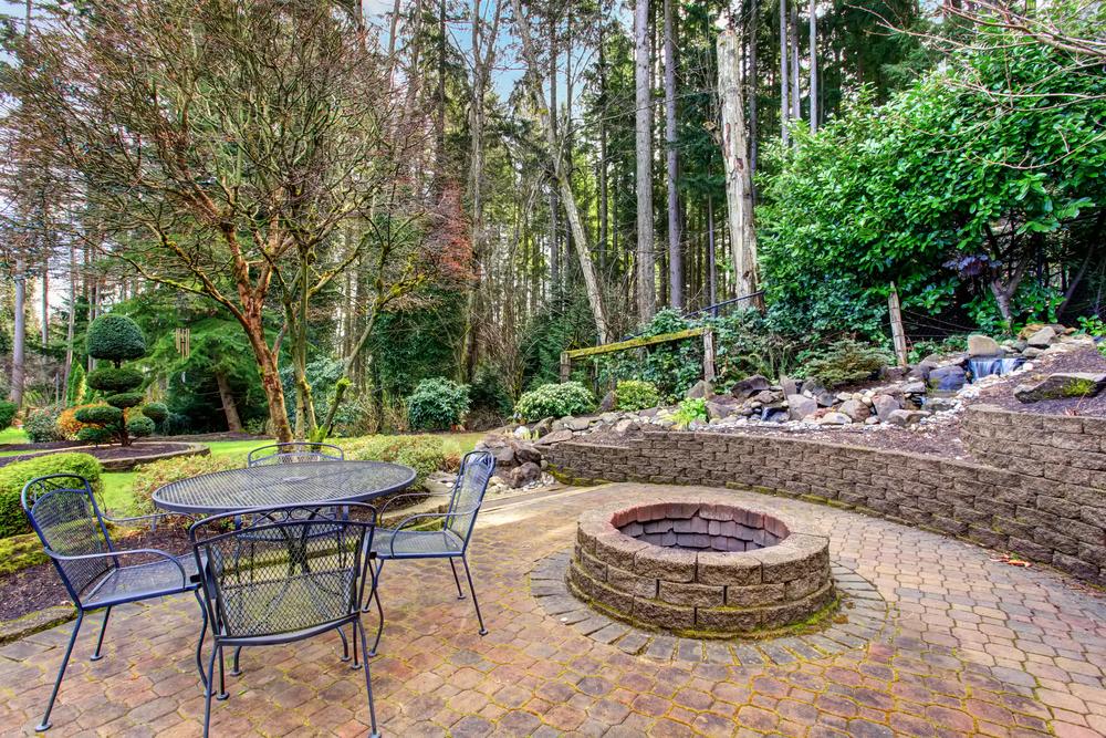 Evolution and Modern Uses of Rattan Garden Furniture