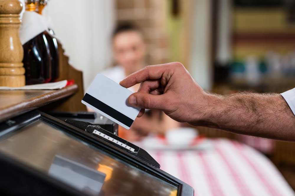 Smart Strategies for Managing Your Credit Card Effectively