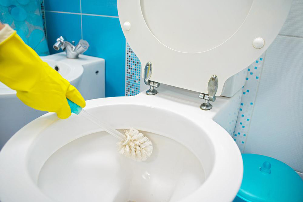 Essential Guide to Thorough Bathroom Cleaning