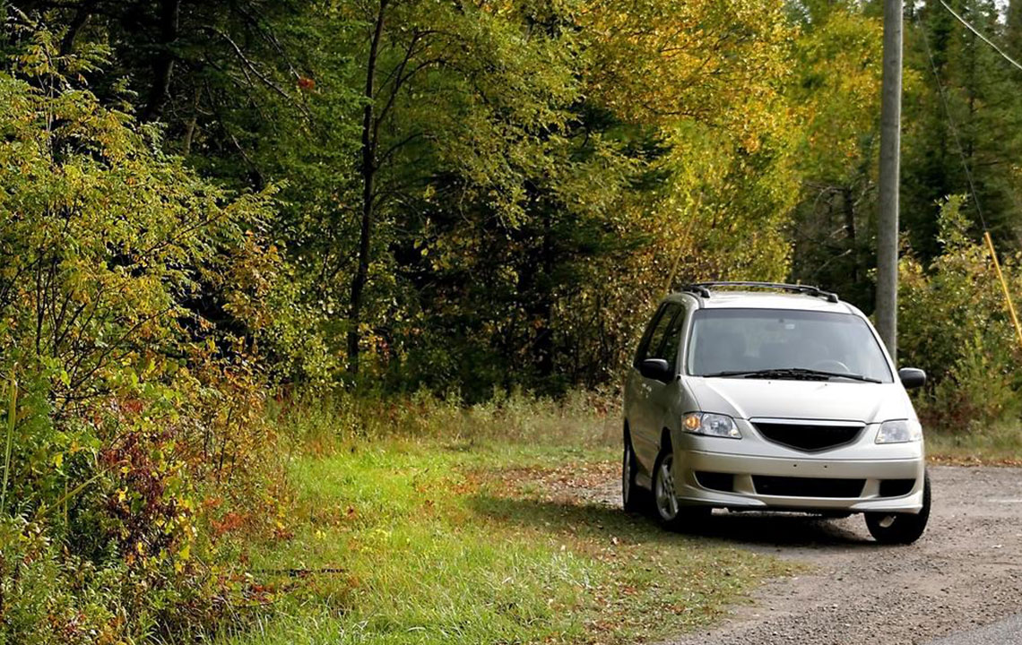 Second Generation Toyota Sienna: The Evolution of the Minivan