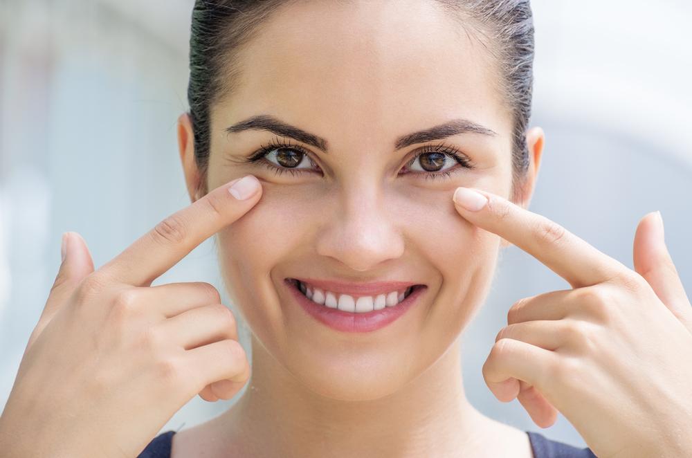 Effective Natural Home Methods to Promote Healthy Eyes and Clear Vision