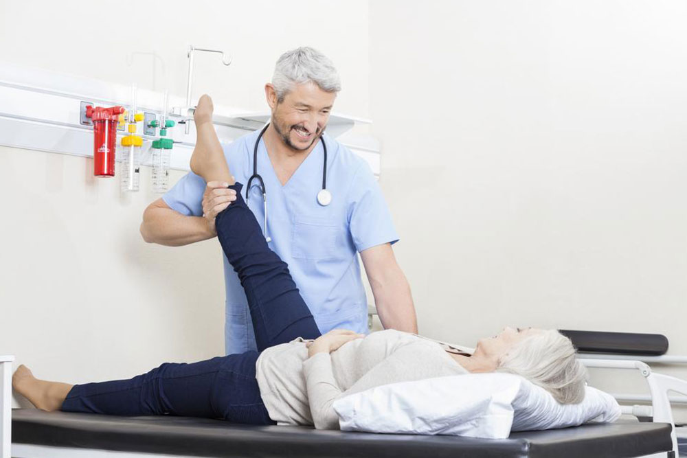 Effective Leg Exercises for Seniors to Maintain Mobility
