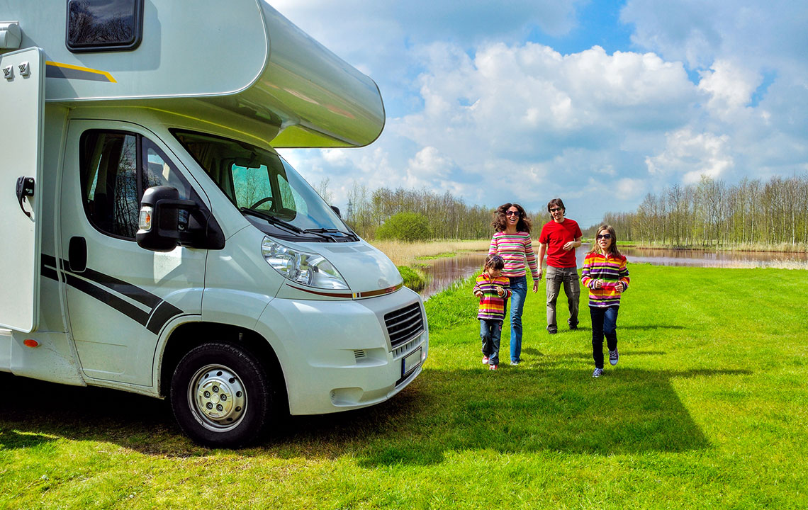 Essential Tips for Renting an RV for Your Adventure
