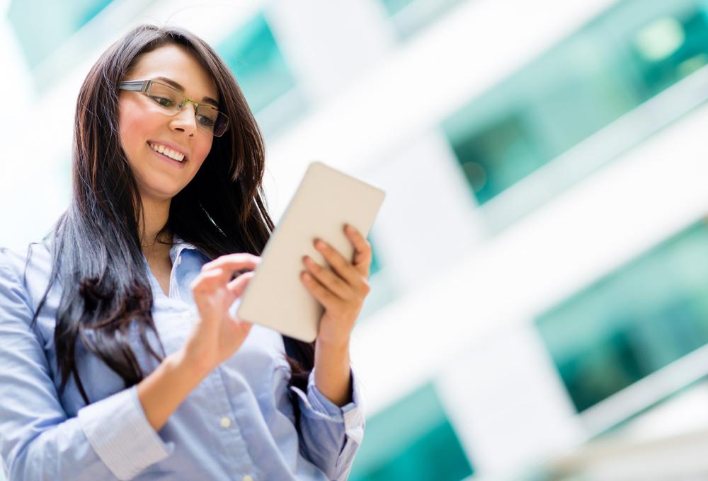 Best Tablets for Seniors in 2021: Easy-to-Use Devices for Elderly Users