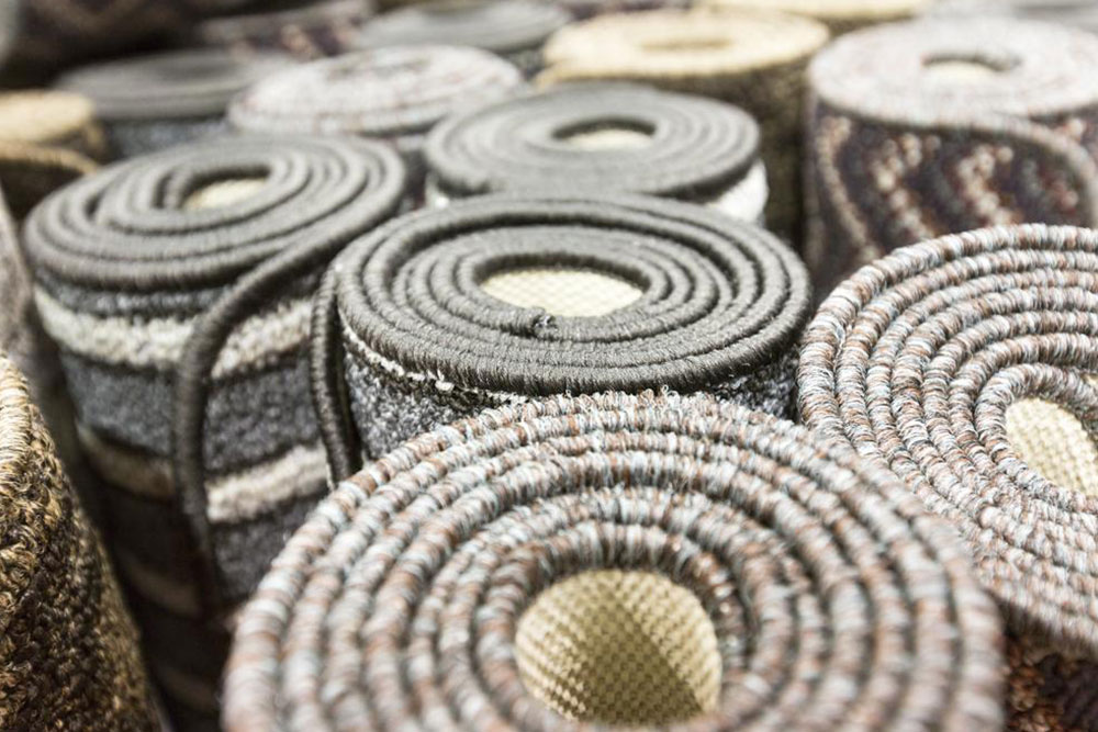 Advantages and Challenges of Purchasing Large Area Rugs Online