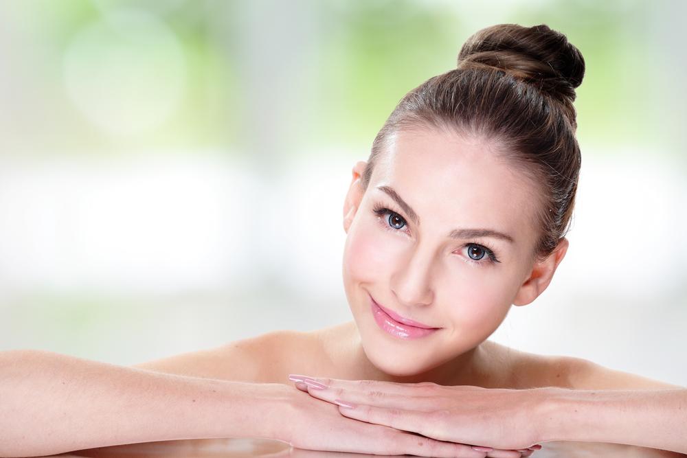 Essential Daily Skincare Practices for Maintaining Youthful and Healthy Skin