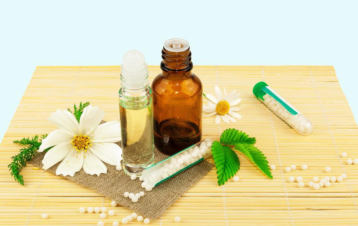 Natural and Holistic Approaches to Effectively Controlling Allergy Symptoms