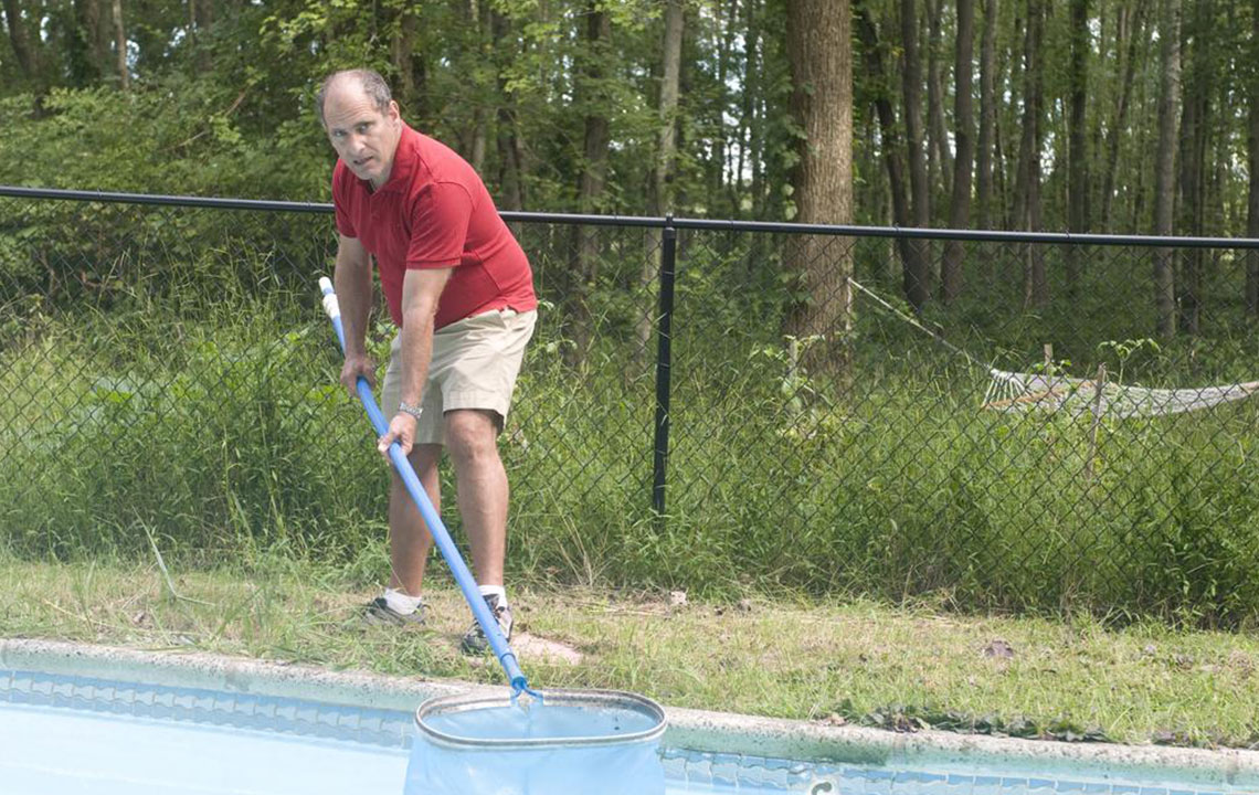 Top 5 Reasons to Hire a Professional Swimming Pool Builder