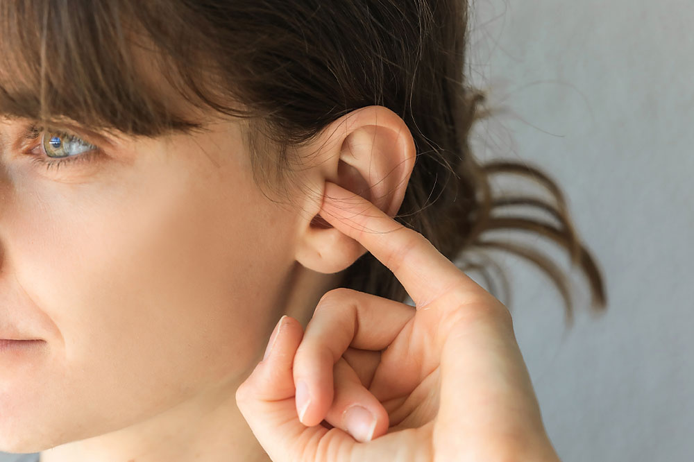 Comprehensive Guide to Itchy Ears: Causes, Symptoms, and Effective Treatment Options