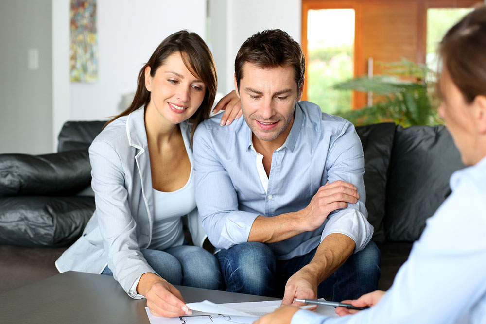 Assistance Programs for Financial Difficulties: Who Qualifies and How to Apply