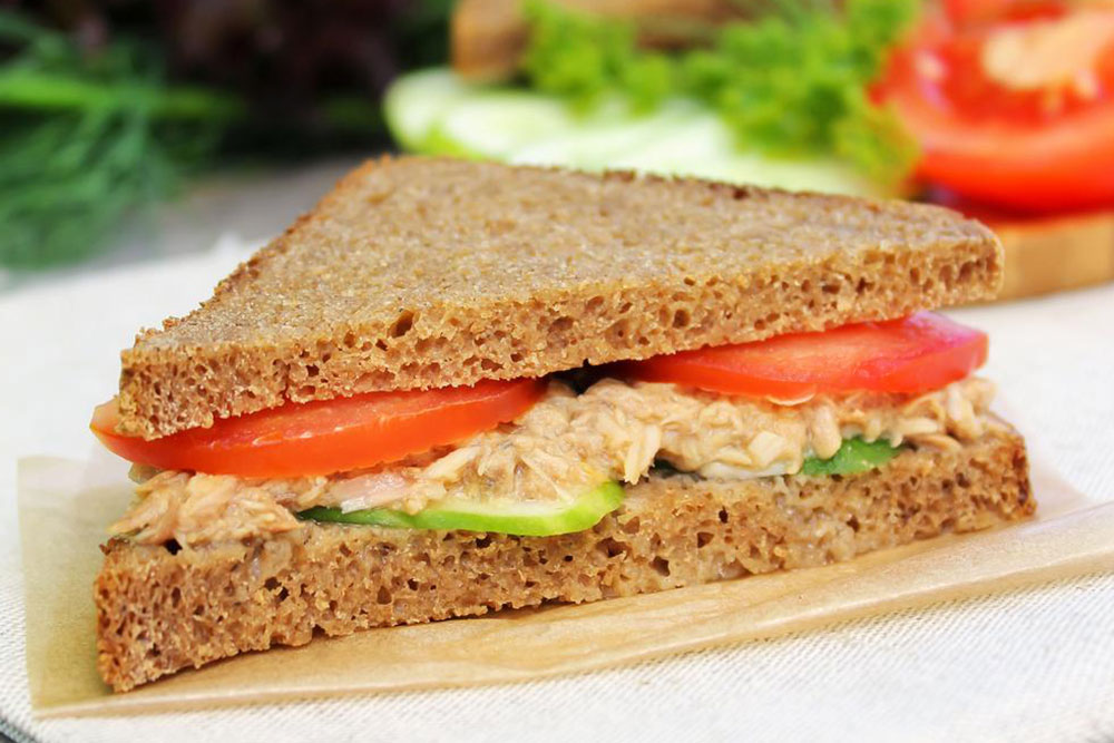 Healthy Snack Ideas for Kids: Nutritious and Delicious Options
