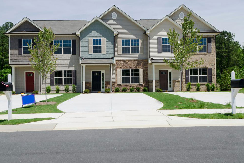 Advantages of Renting a Duplex Home