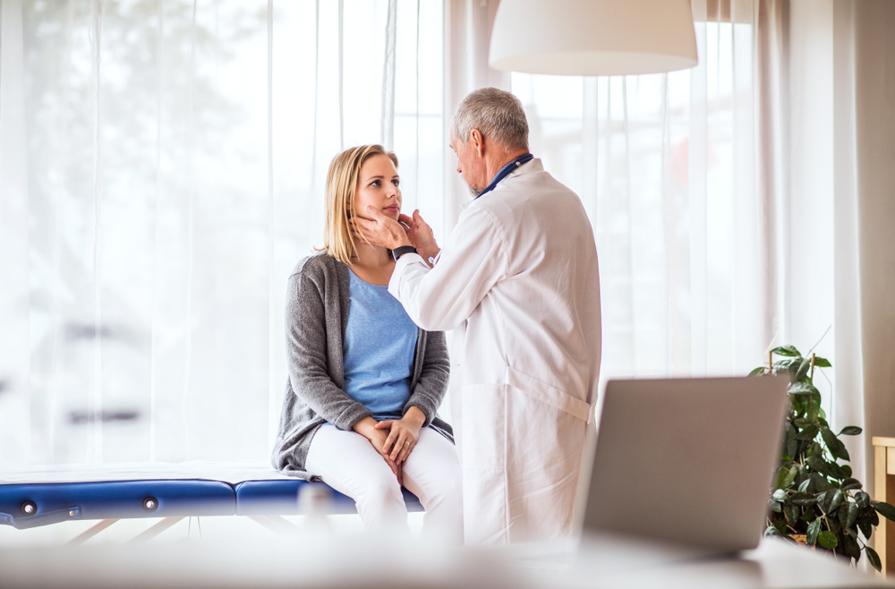 Comprehensive Guide to Swollen Neck Lymph Nodes: Causes, Symptoms, and Effective Treatment Options