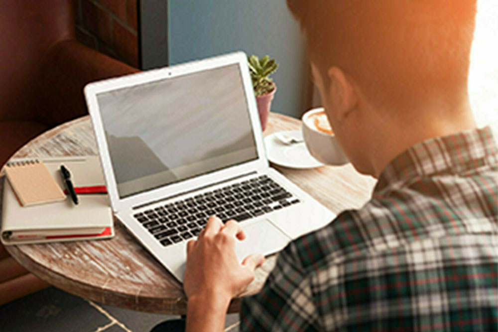 Essential Tips for Choosing the Perfect Laptop