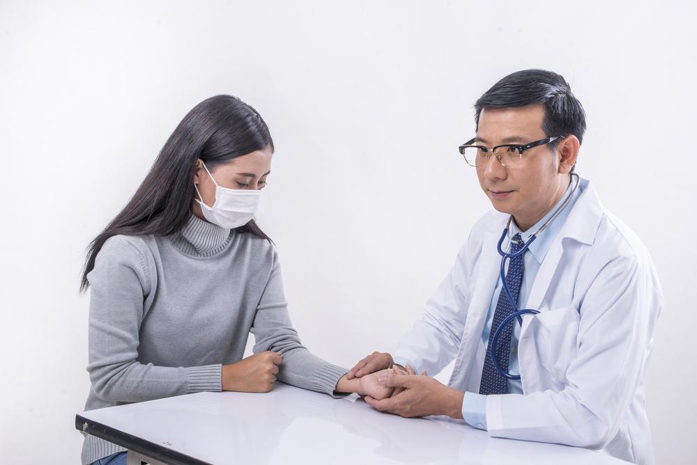 Identifying the Root Causes and Early Signs of Anorexia Nervosa