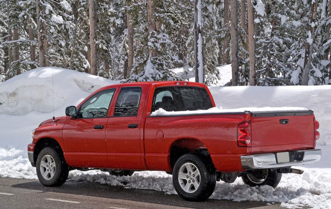 Comprehensive Guide to Tonneau Covers: Materials and Opening Mechanisms