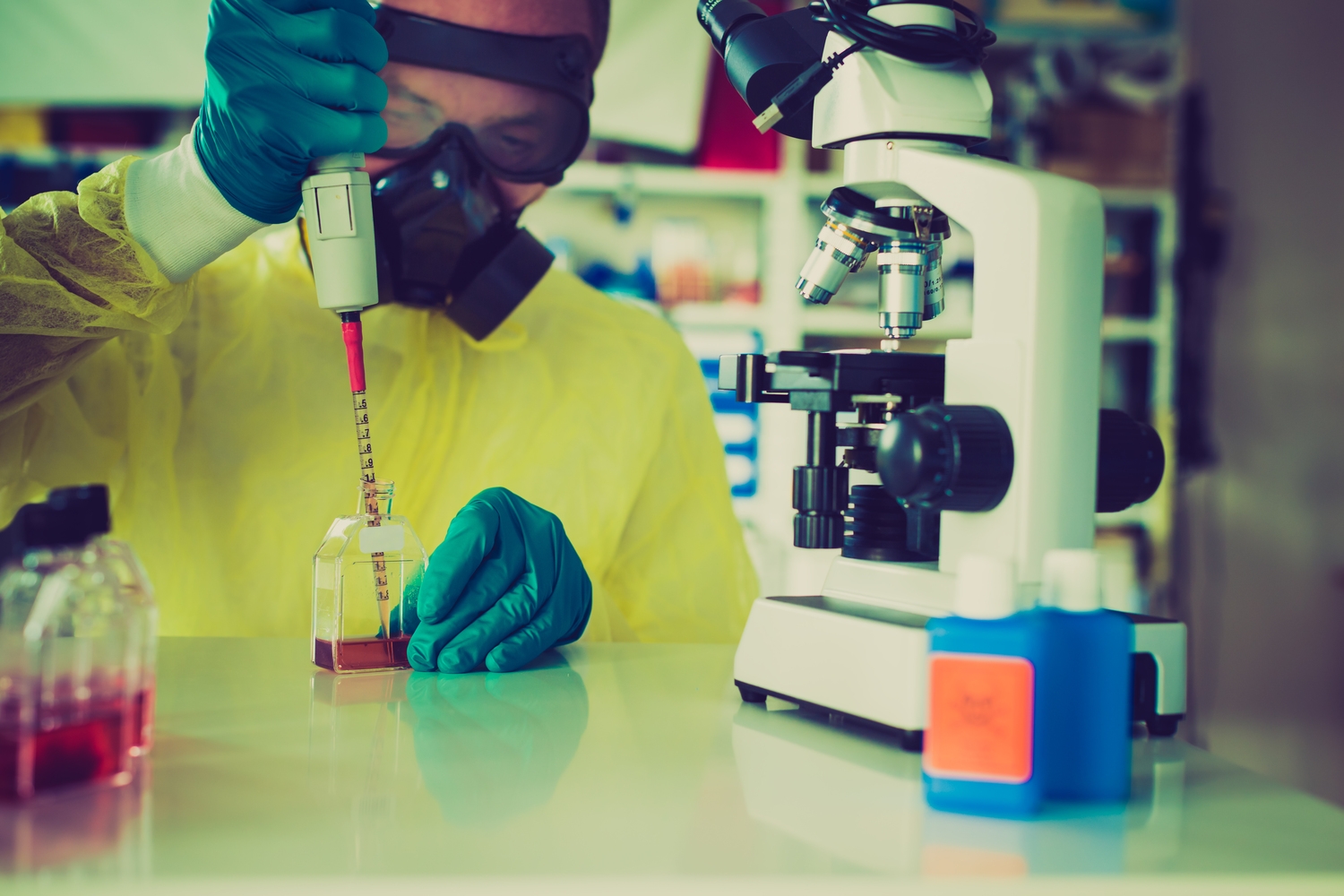 Advancements in Contract Manufacturing for Biopharmaceuticals: Enhancing Development and Production Efficiency