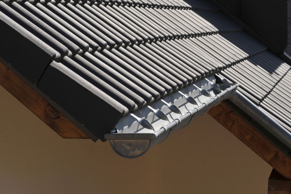 Top 5 Gutter Guard Types and Their Benefits
