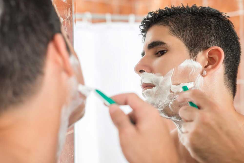 Top Budget-Friendly Razors Offering Excellent Grooming Value for Men