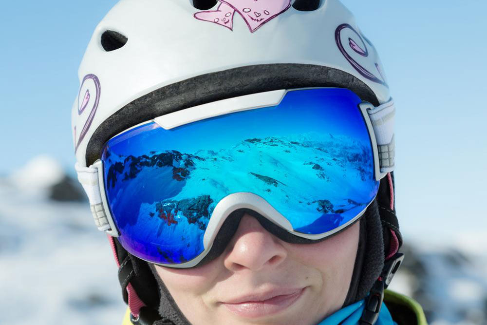 Top 5 Best Over-the-Glass Ski Goggles for Comfortable and Safe Winter Sports Experience