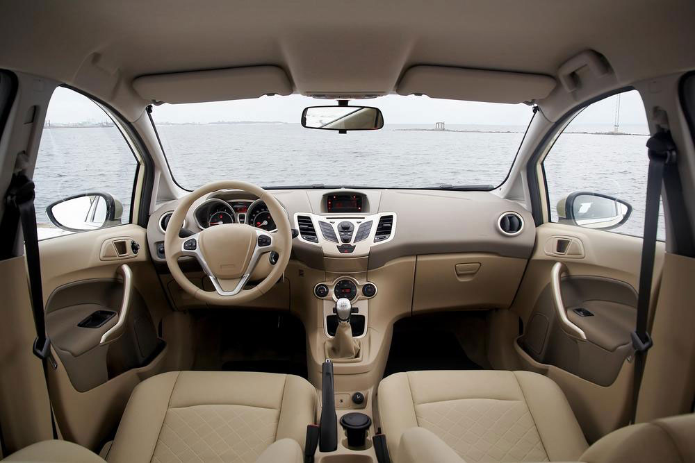 Discover the GMC Terrain: Prioritizing Safety and Comfort for a Superior Driving Experience