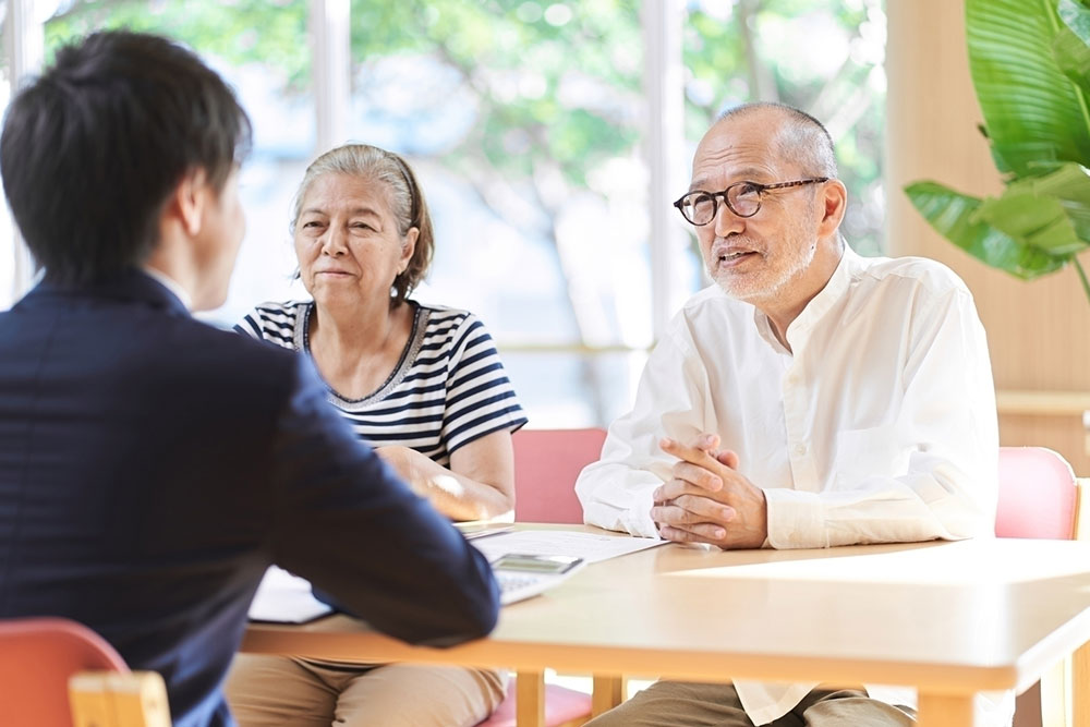 Best Vehicle Insurance Options for Older Adults