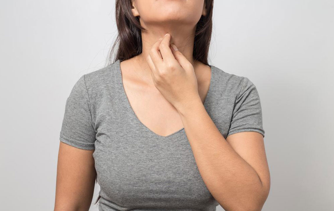 Effective Natural Solutions to Firm Up Sagging Neck Skin