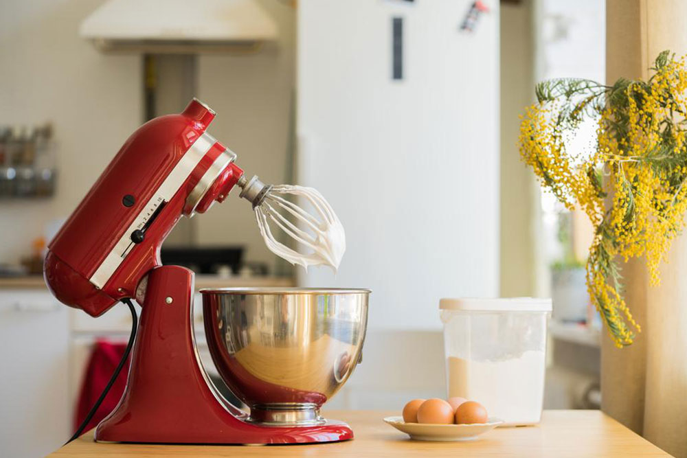 Essential Kitchen Mixers to Streamline Your Cooking Process