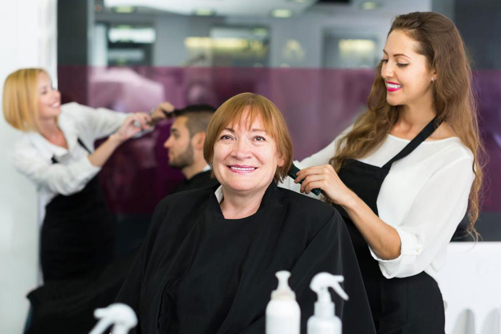 Timeless Elegant Hairstyles for Women Over 50