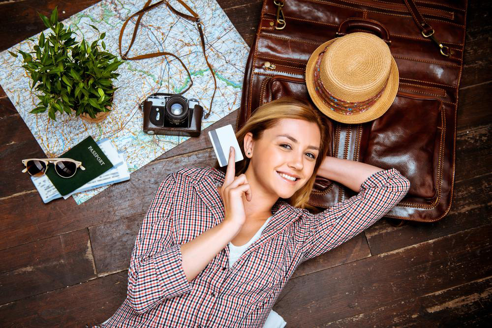 Travel Smart: Use Cards Instead of Cash Abroad
