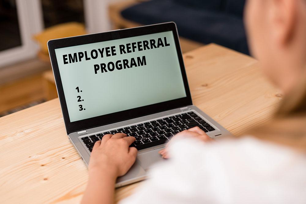 How to Select the Perfect Internist for Your Healthcare Needs: A Comprehensive Guide