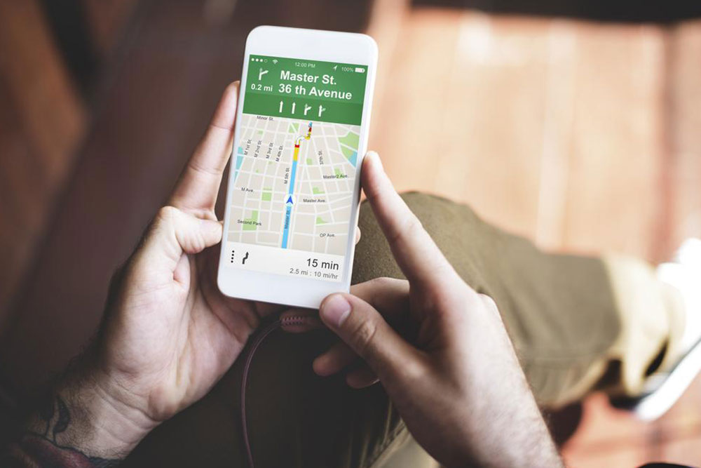 Modern Uses of GPS Technology in Business
