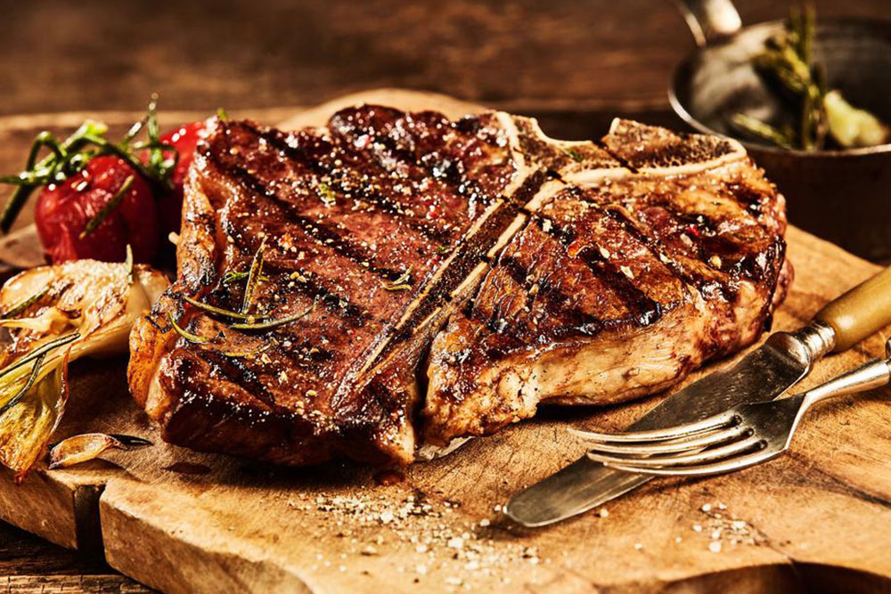 A Comprehensive History of Outback Steakhouse’s Rise to Global Recognition