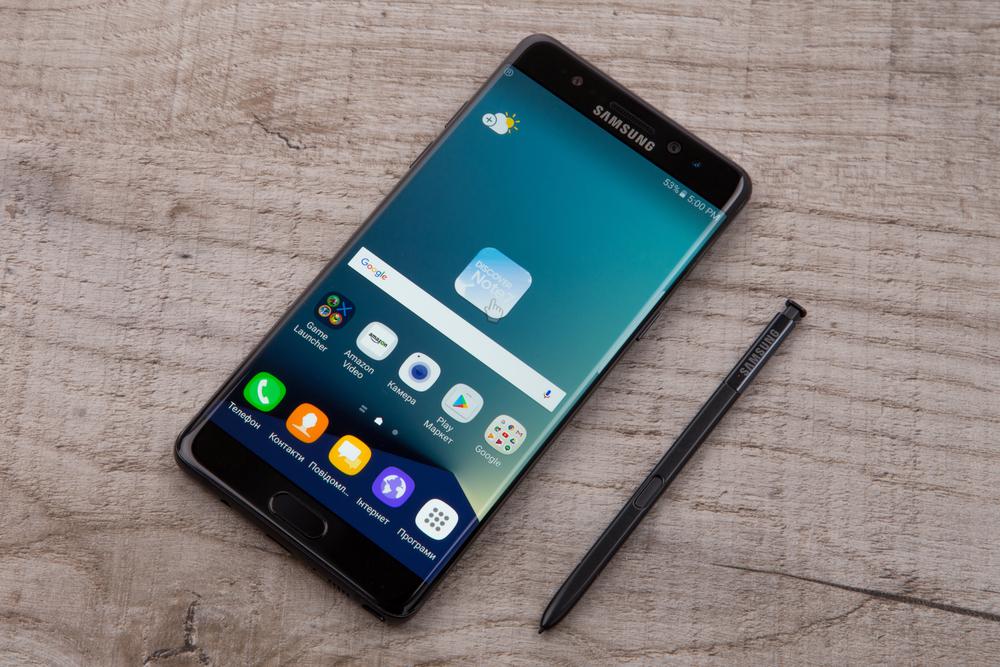 Key Factors to Evaluate Before Purchasing Your Ideal Smartphone