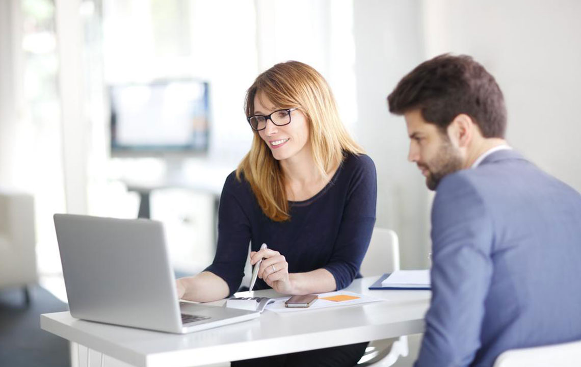 Key Differences Between Financial Planners and Wealth Strategists