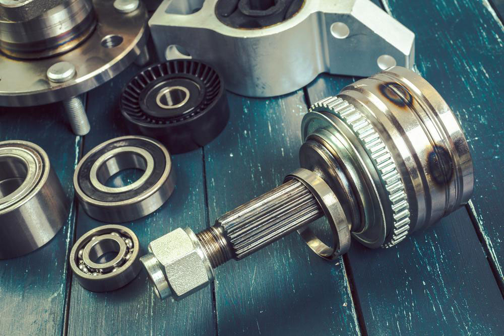 The Benefits of Visiting Auto Salvage Yards for Used Auto Parts