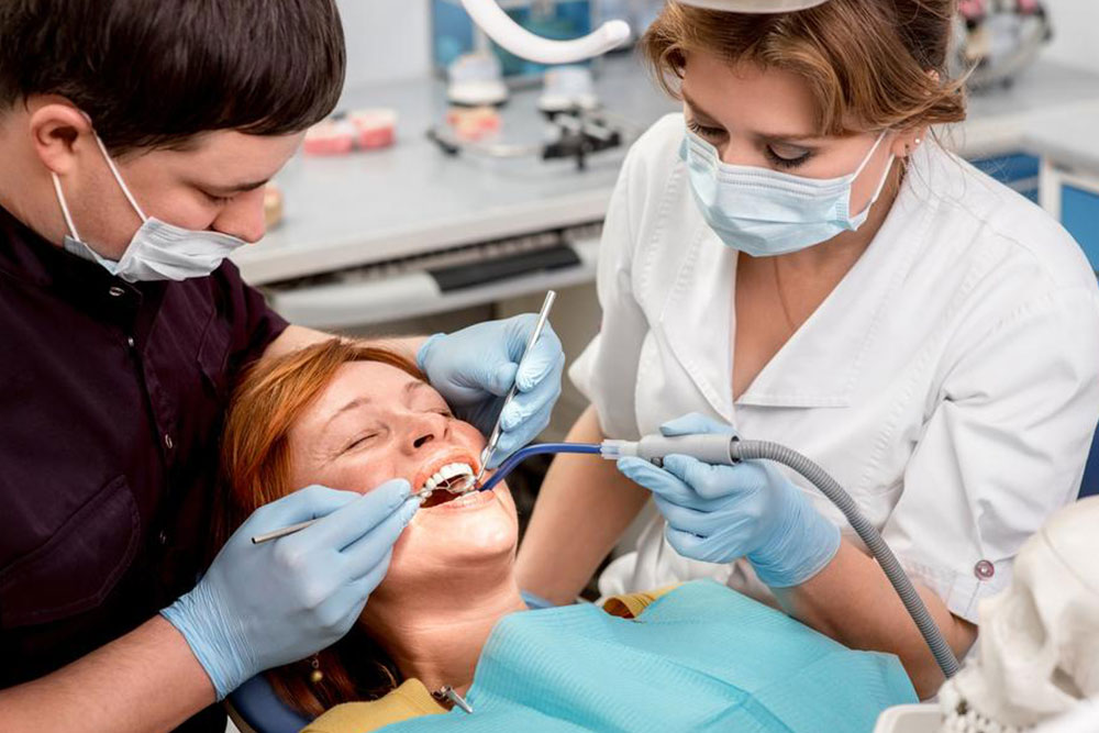 Finding Affordable and Free Dental Care Options