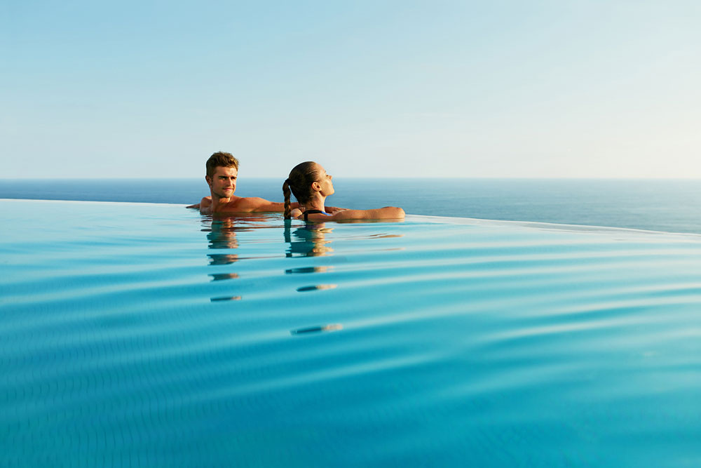 Top 4 Romantic Destinations for Your Wedding Anniversary