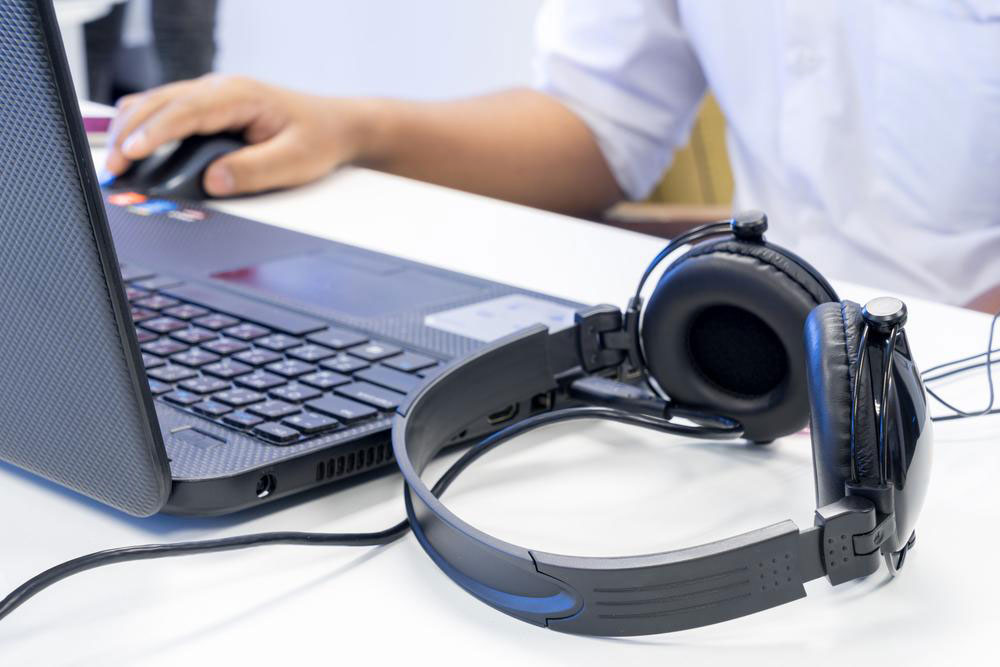 Essential Guide to Various Types of Headphones for Every Need