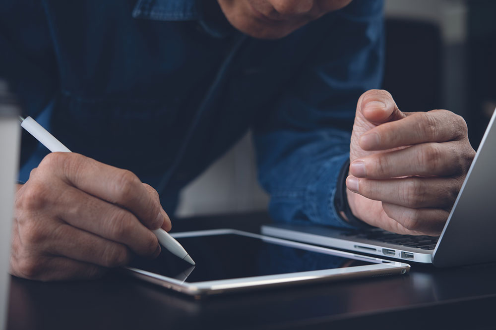 Top 5 Digital Signature Solutions for Modern Businesses