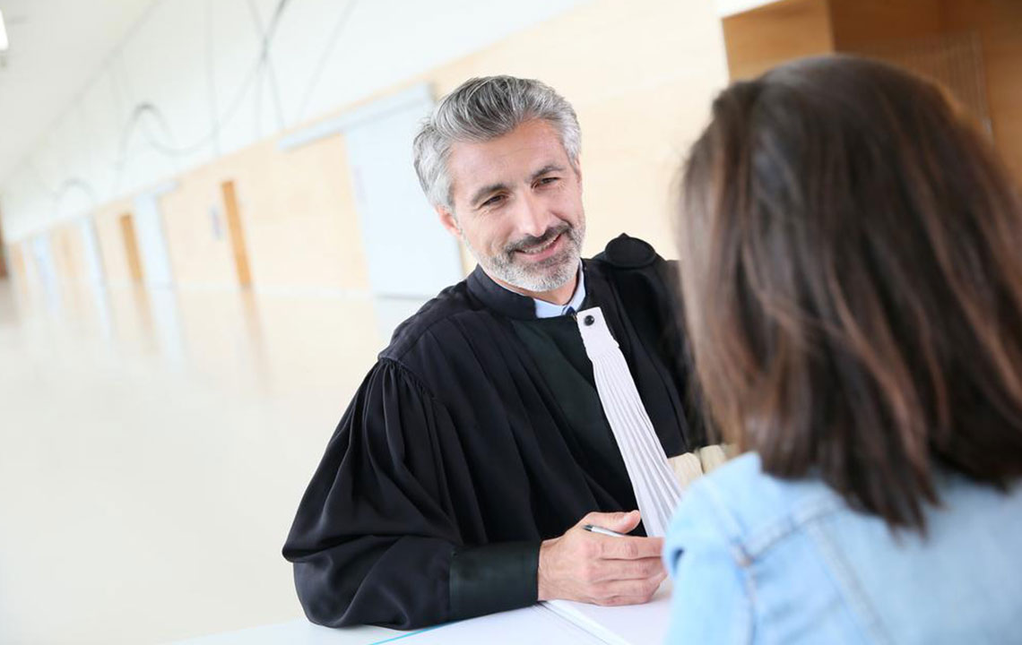 When to Hire a Car Injury Lawyer: Key Situations to Consider