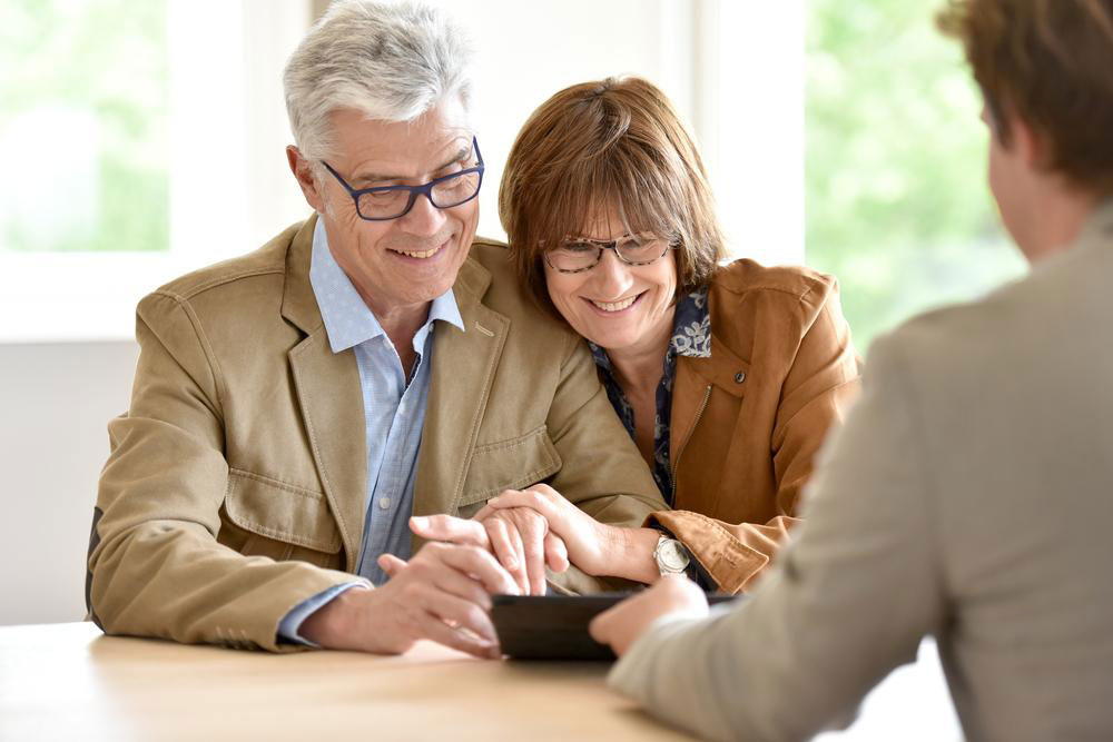 Senior Citizens: Advantages of Using a Reverse Mortgage