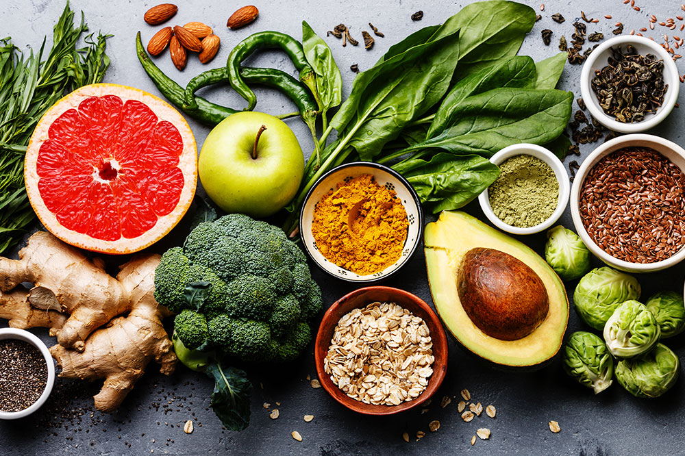 Comprehensive Approaches and Nutritional Support for Managing Presbyopia Effectively