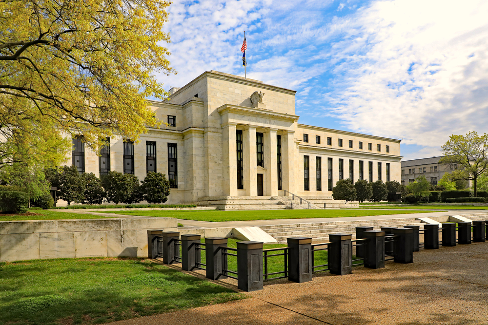 Understanding Key Differences Between State and Federal Income Taxes