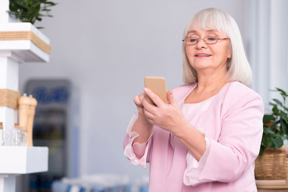 Top Wireless Plans with Senior Discounts You Should Know