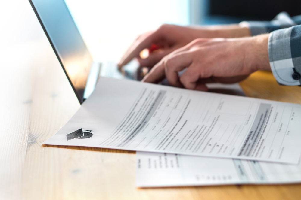 Comprehensive Steps for Adults Applying for College Funding