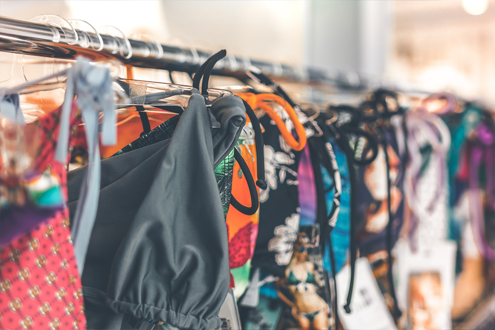 Guide to Women's Swimsuits: Styles and Key Tips